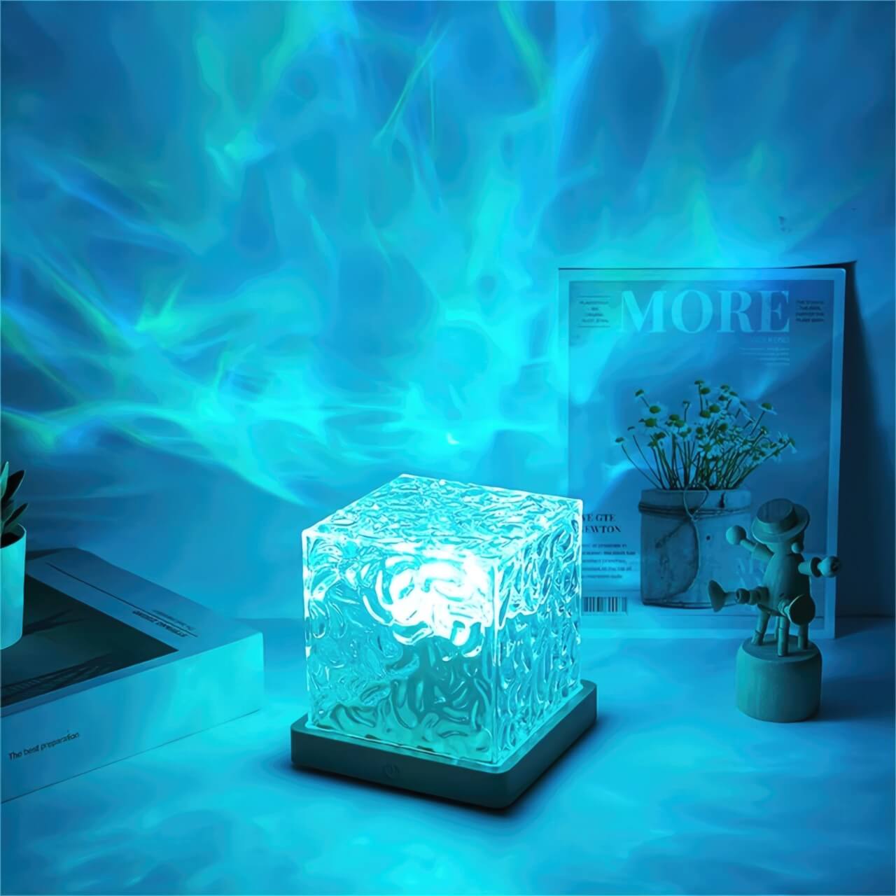 LuminAurora™ Northern Lights Cube